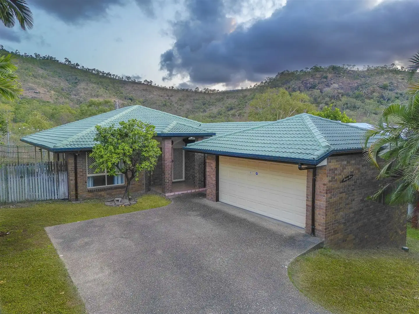 Main view of Homely house listing, 33 Coral Sea Crescent, Wulguru QLD 4811