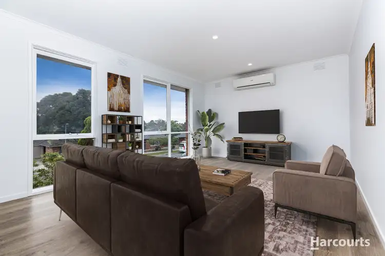 Fifth view of Homely house listing, 33 Ravenhill Crescent, Endeavour Hills VIC 3802