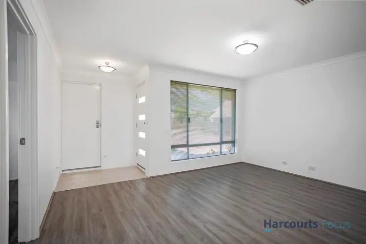 Seventh view of Homely house listing, 2/12 Montes Square, Riverton WA 6148
