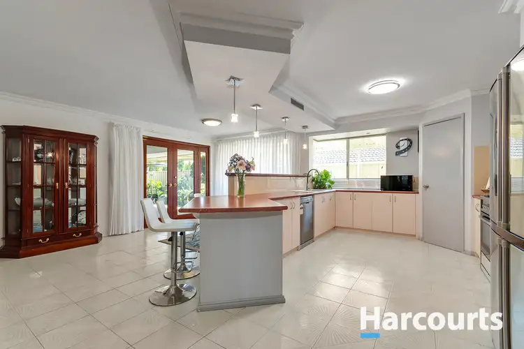27 Sandringham Drive, Darch WA 6065