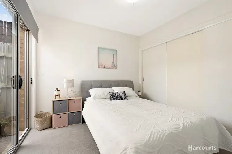 Fifth view of Homely unit listing, 2/1 Moffat Close, Endeavour Hills VIC 3802