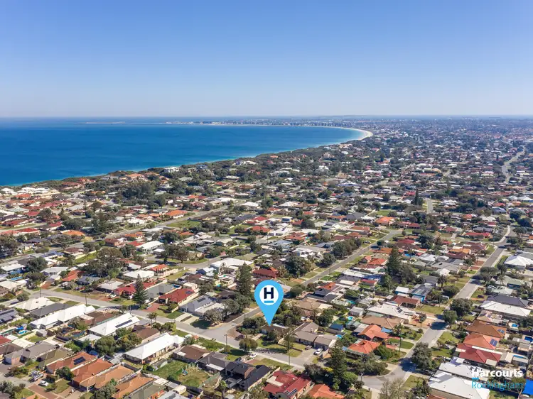 Fifth view of Homely house listing, 6 Powis Way, Warnbro WA 6169