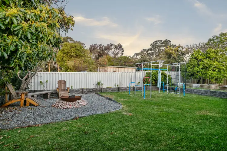 30 Blakers Ridge, Winthrop WA 6150