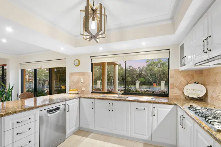 Fifth view of Homely house listing, 2 Glasnevin Court, Waterford WA 6152