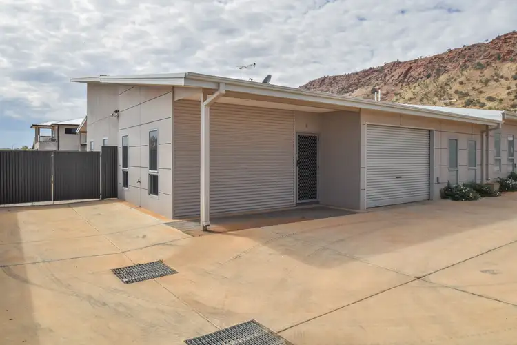 1/54 Irrampenye Street, Mount Johns NT 874