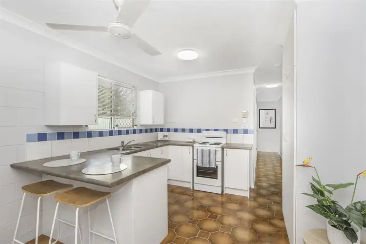 Third view of Homely house listing, 6 Robbins Court, Wulguru QLD 4811