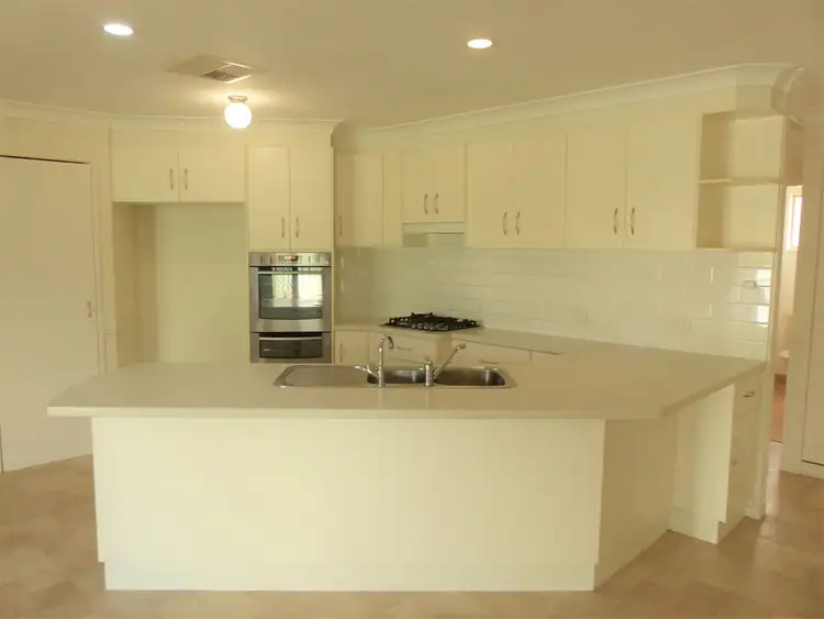 Second view of Homely house listing, 7 Marsden Court, Roma QLD 4455