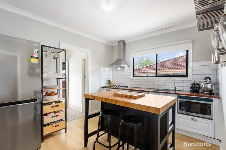 43 Menzies Avenue, Dandenong North VIC 3175