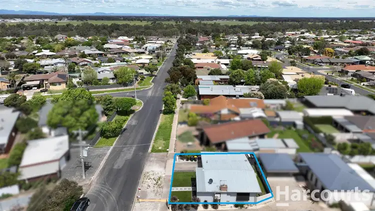 Second view of Homely house listing, 1/10 Drummond Street, Horsham VIC 3400