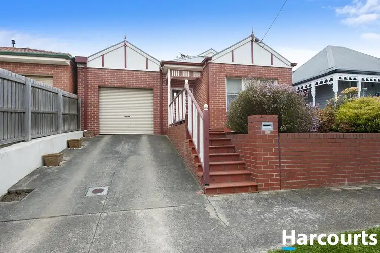 203A Crompton Street