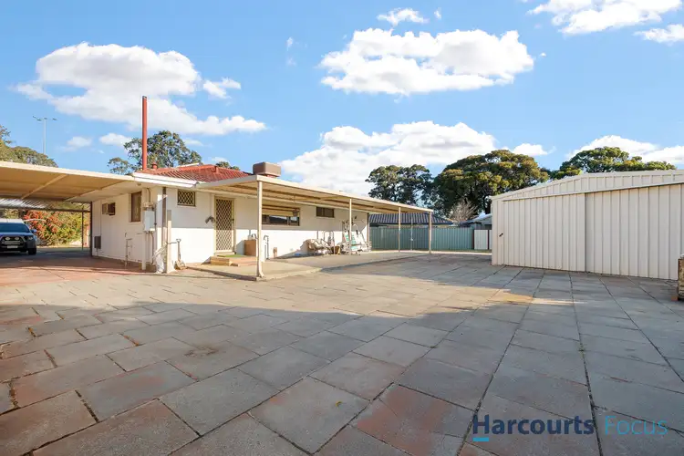 26 Tomah Road, Armadale WA 6112