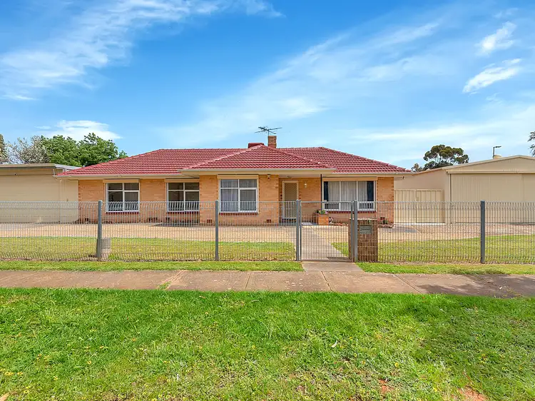 28 Manningford Road, Elizabeth South SA 5112