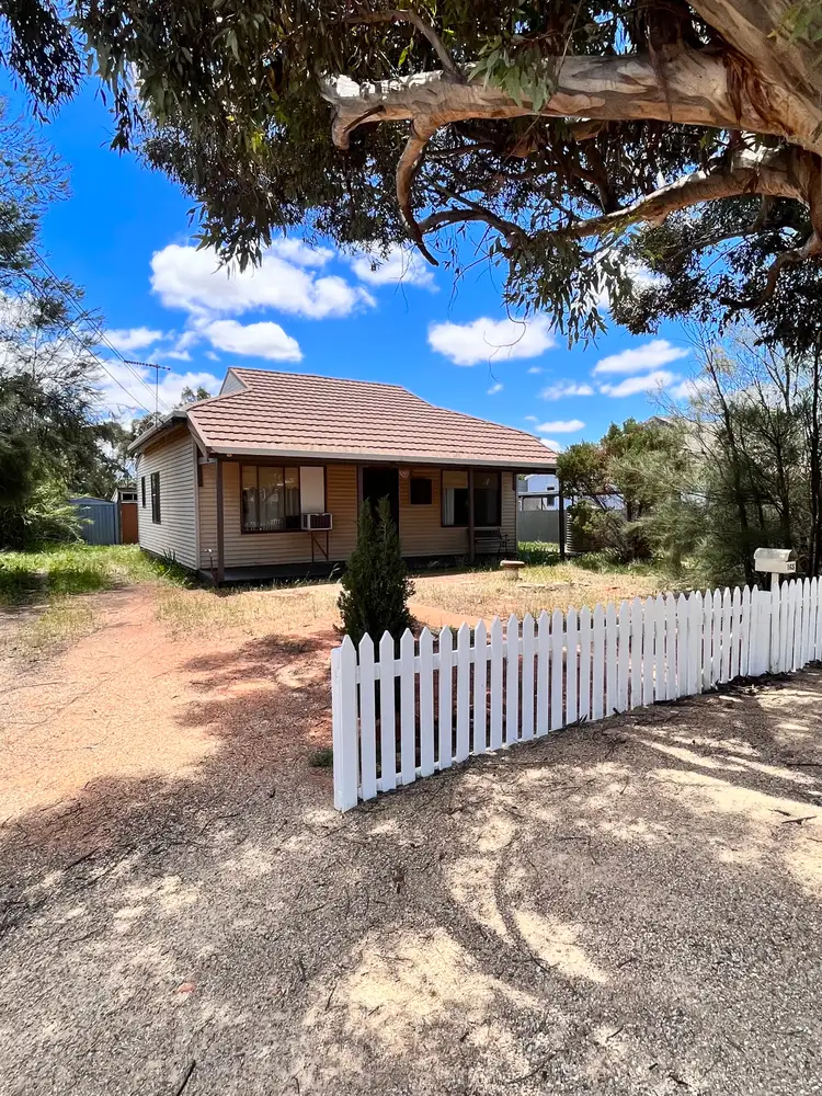 165 Moscow Street, Peterborough SA 5422