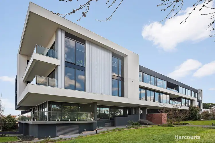 207/29-31 Swindon Road, Hughesdale VIC 3166