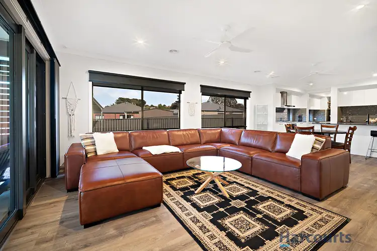Fifth view of Homely house listing, 6 Acacia Court, Beaufort VIC 3373