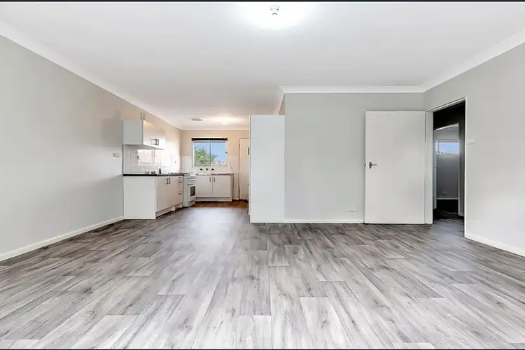 Fifth view of Homely house listing, 11/5 Uldina Place, Pinjarra WA 6208