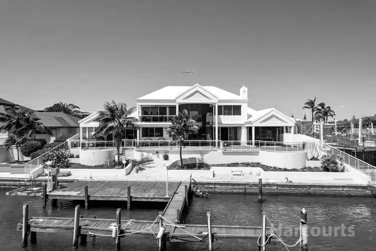 Main view of Homely house listing, 15 Reverie Mews, Halls Head WA 6210
