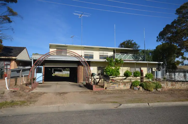 Second view of Homely block of units listing, 32 Oak Avenue, Murray Bridge SA 5253