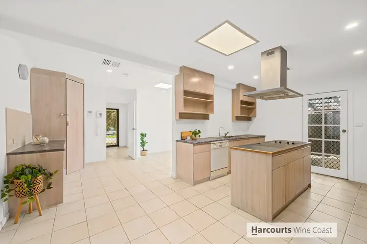 6 Seven Hills Heights, Sellicks Beach SA 5174