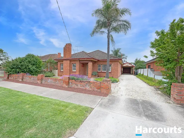 8 Wareena Street, Wangaratta VIC 3677