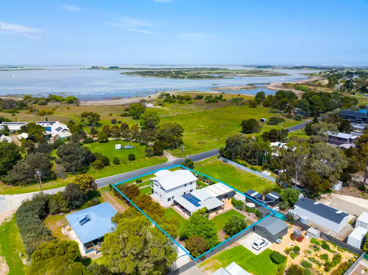 125 Island View Drive, Clayton Bay SA 5256