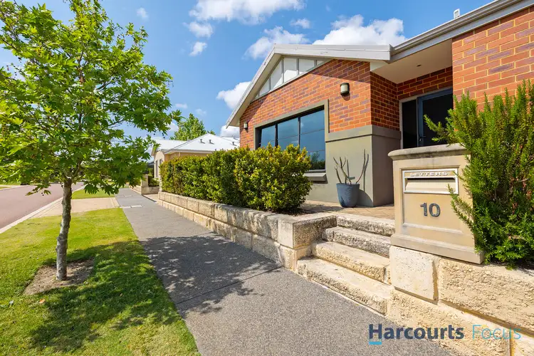 Second view of Homely house listing, 10 Beechwood Circle, Aveley WA 6069