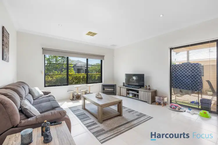 Third view of Homely house listing, 10 Beechwood Circle, Aveley WA 6069