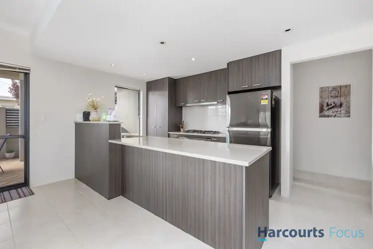 Seventh view of Homely house listing, 10 Beechwood Circle, Aveley WA 6069