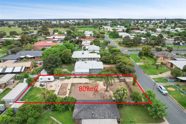 304 Noyes Street, Deniliquin NSW 2710