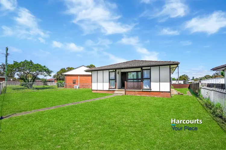 4 Cusack Place, Blackett NSW 2770