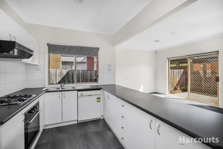 Second view of Homely unit listing, 8/12 Grant Close, Berwick VIC 3806