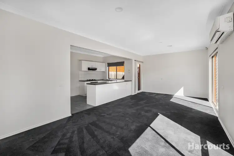 Third view of Homely unit listing, 8/12 Grant Close, Berwick VIC 3806