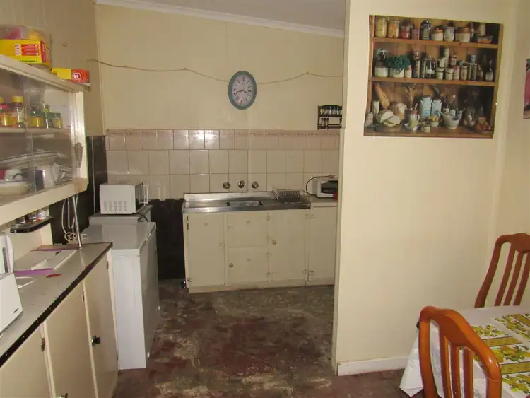 Fifth view of Homely house listing, 11 Kitchener Street, Peterborough SA 5422