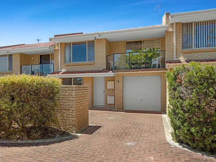 3/27 Samuel Street, Rockingham WA 6168