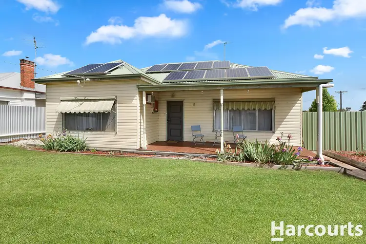 11 Edward Street, Horsham VIC 3400