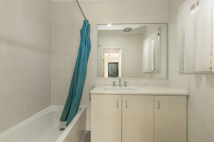 Fifth view of Homely unit listing, 11/15-17 Tyack Street, Rosslea QLD 4812