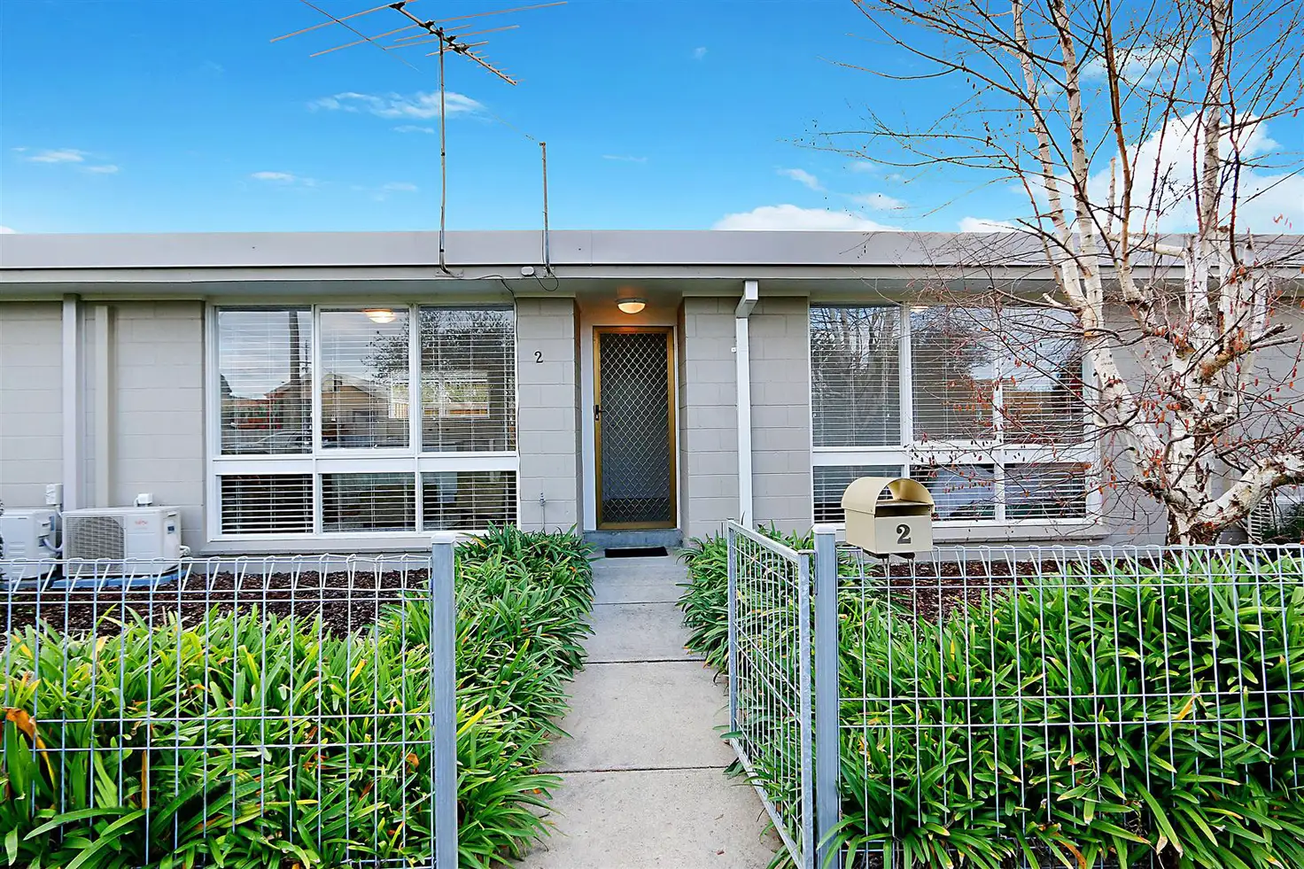 Main view of Homely house listing, 2/19 Queen Street, Hastings VIC 3915