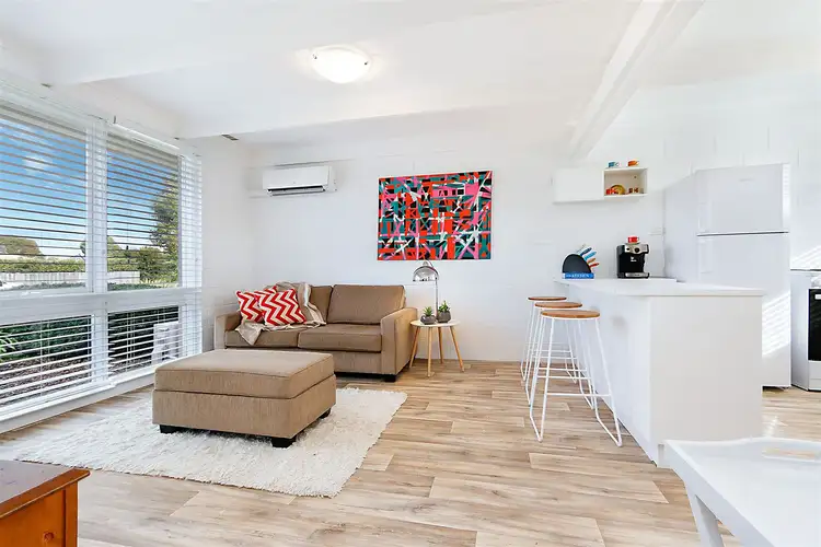 Second view of Homely house listing, 2/19 Queen Street, Hastings VIC 3915