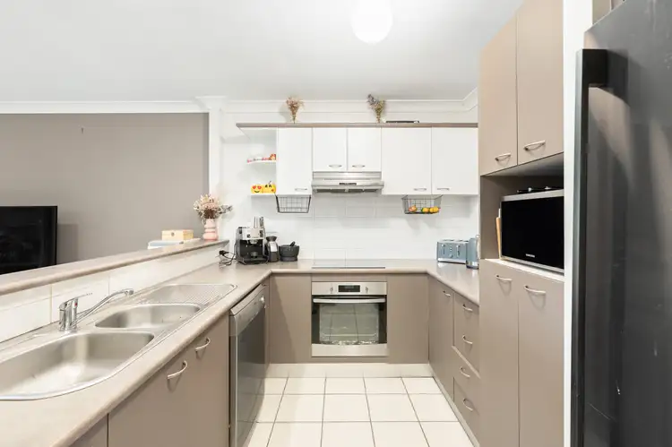 Sixth view of Homely townhouse listing, 5/8 Jendie Street, Geebung QLD 4034