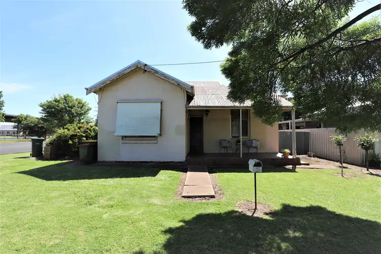 5 Morris Street, Cootamundra NSW 2590