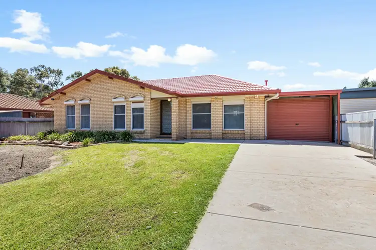 18 Hammond Avenue, Morphett Vale SA 5162