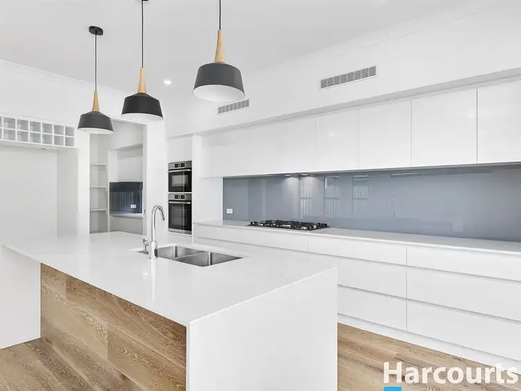 21 Esmonde Place, Coorparoo QLD 4151