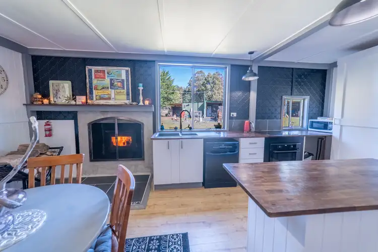 8728 Lyell Highway, Ouse TAS 7140