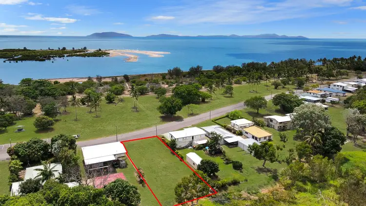 26 Patterson Parade, Lucinda QLD 4850