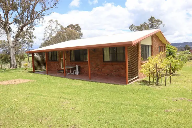 34 Traill Lane, Tenterfield NSW 2372
