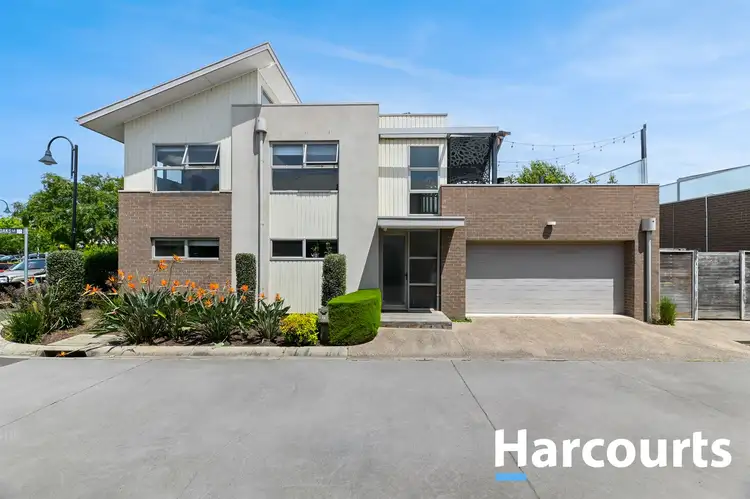 7 Sunline Terrace