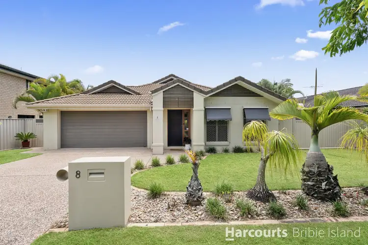 8 Cremorne Court, Sandstone Point QLD 4511