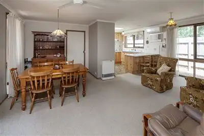 Fourth view of Homely house listing, 6 Ryder Court, Frankston VIC 3199