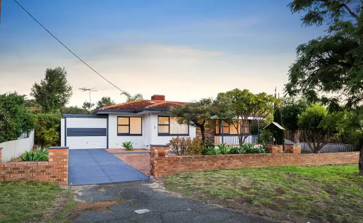 7 Exbury Road, Armadale WA 6112