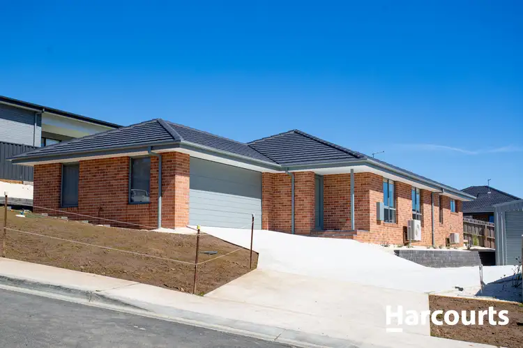 39 Ridgeview Crescent